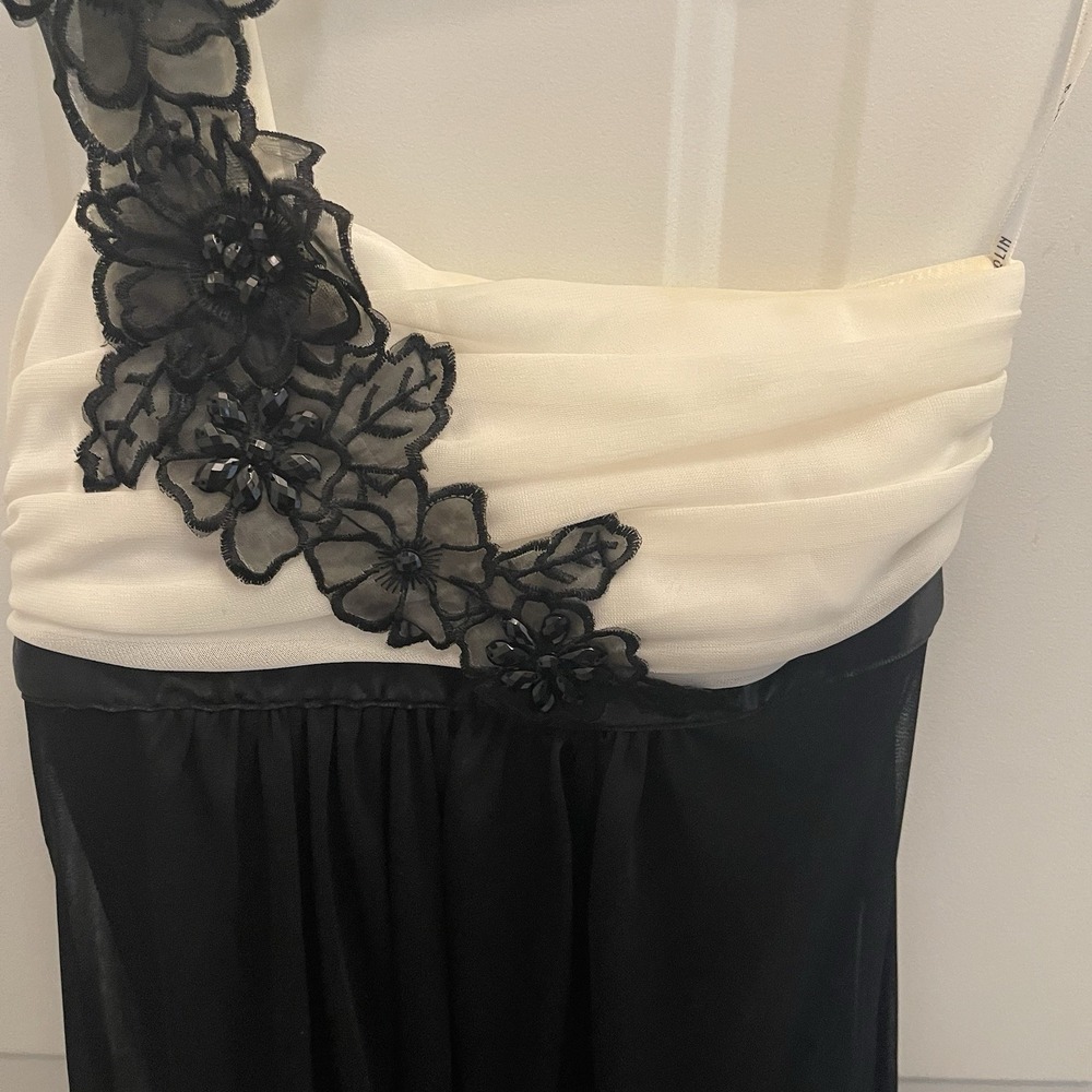 B.Darlin Cocktail Dress Juniors 3/4 Black White One Shoulder Prom Formal Event - Picture 3 of 9